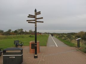 Greenwich Meridian Marker; England; Lincolnshire; Cleethorpes